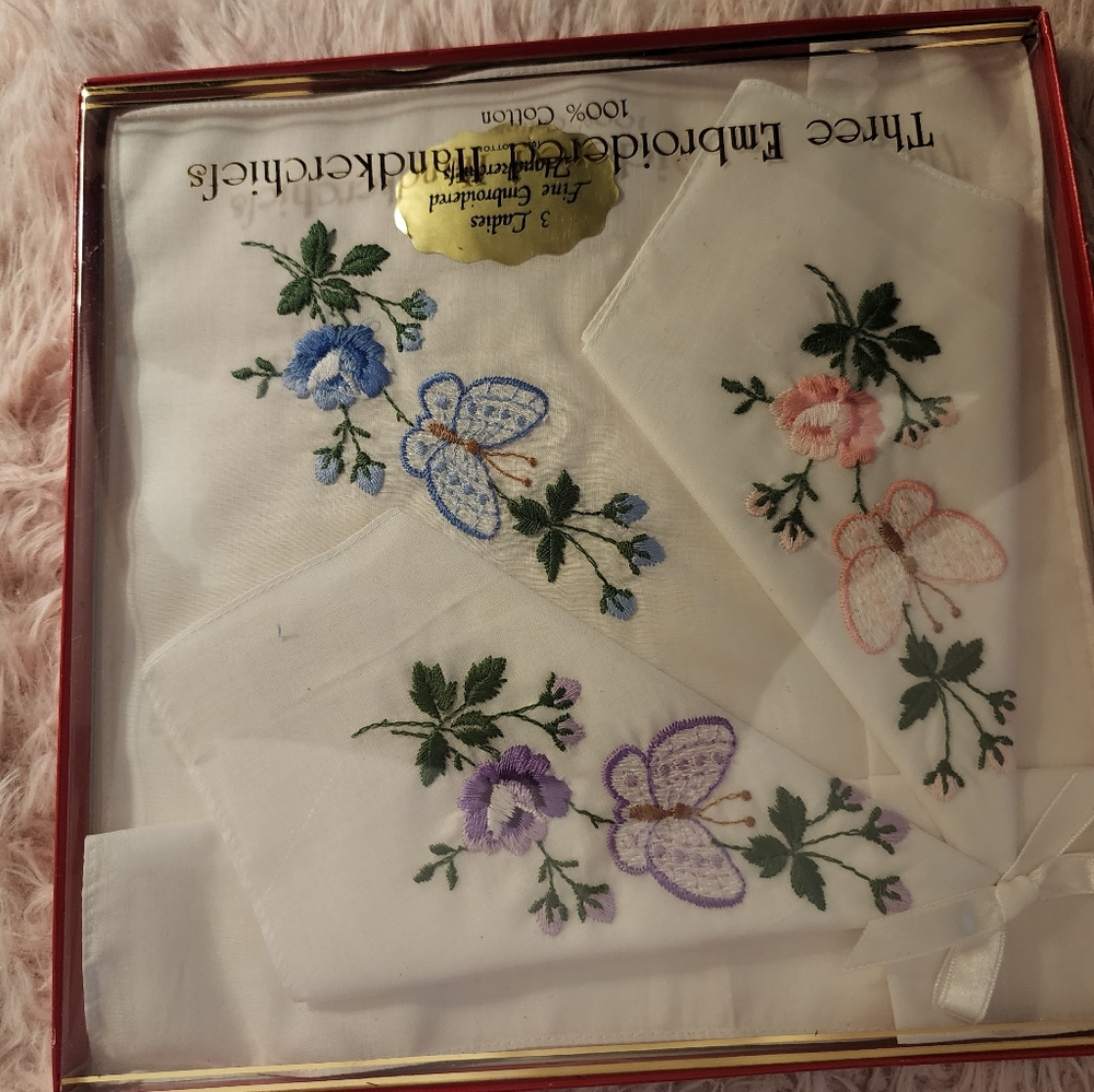 Brand New Vintage Embroidered Handkerchiefs